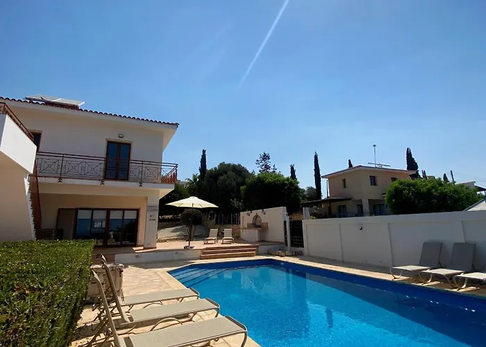 Vila Poseidon Pegeia